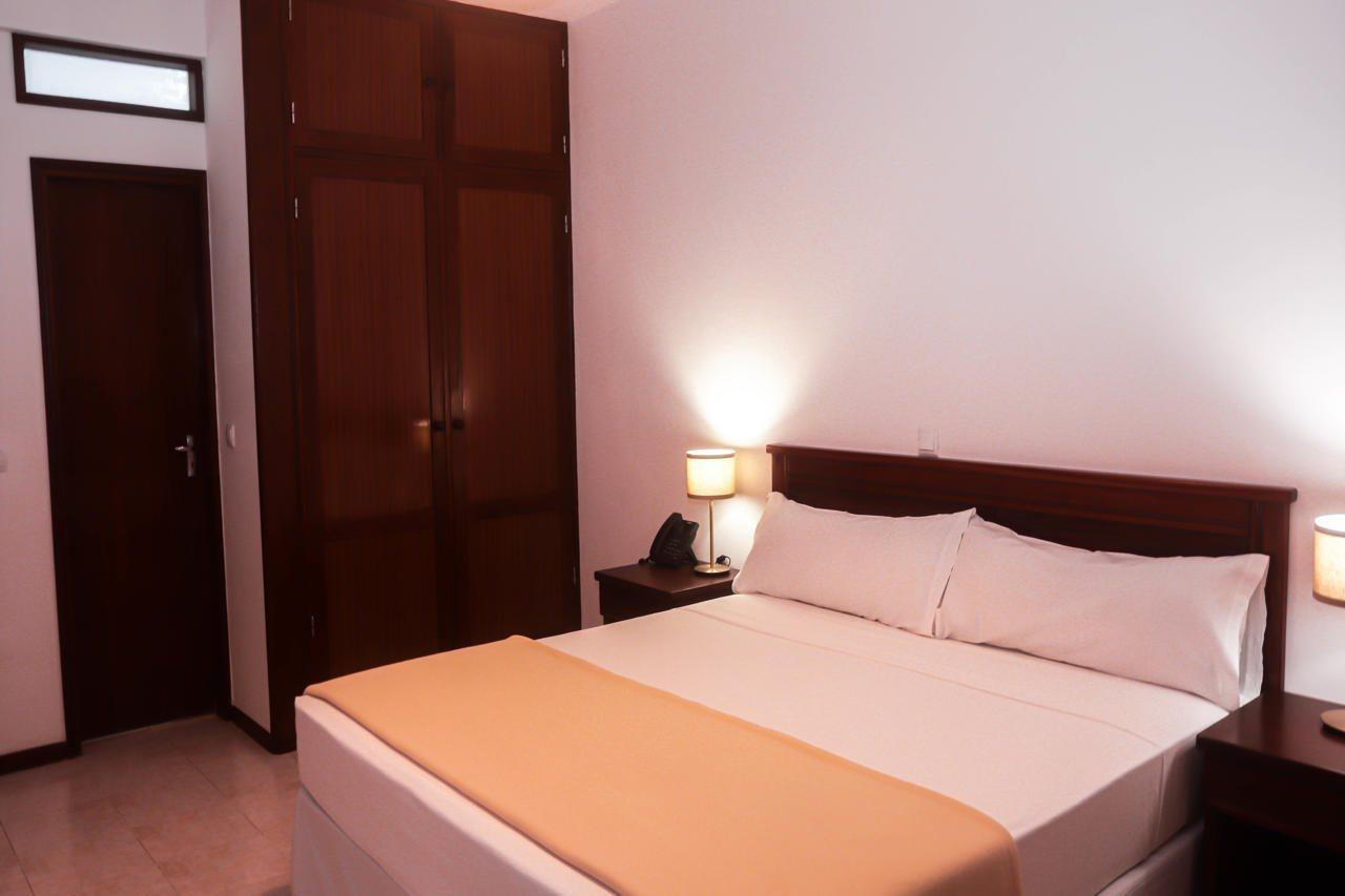 Hotel Central Sal Santa Maria Extérieur photo
